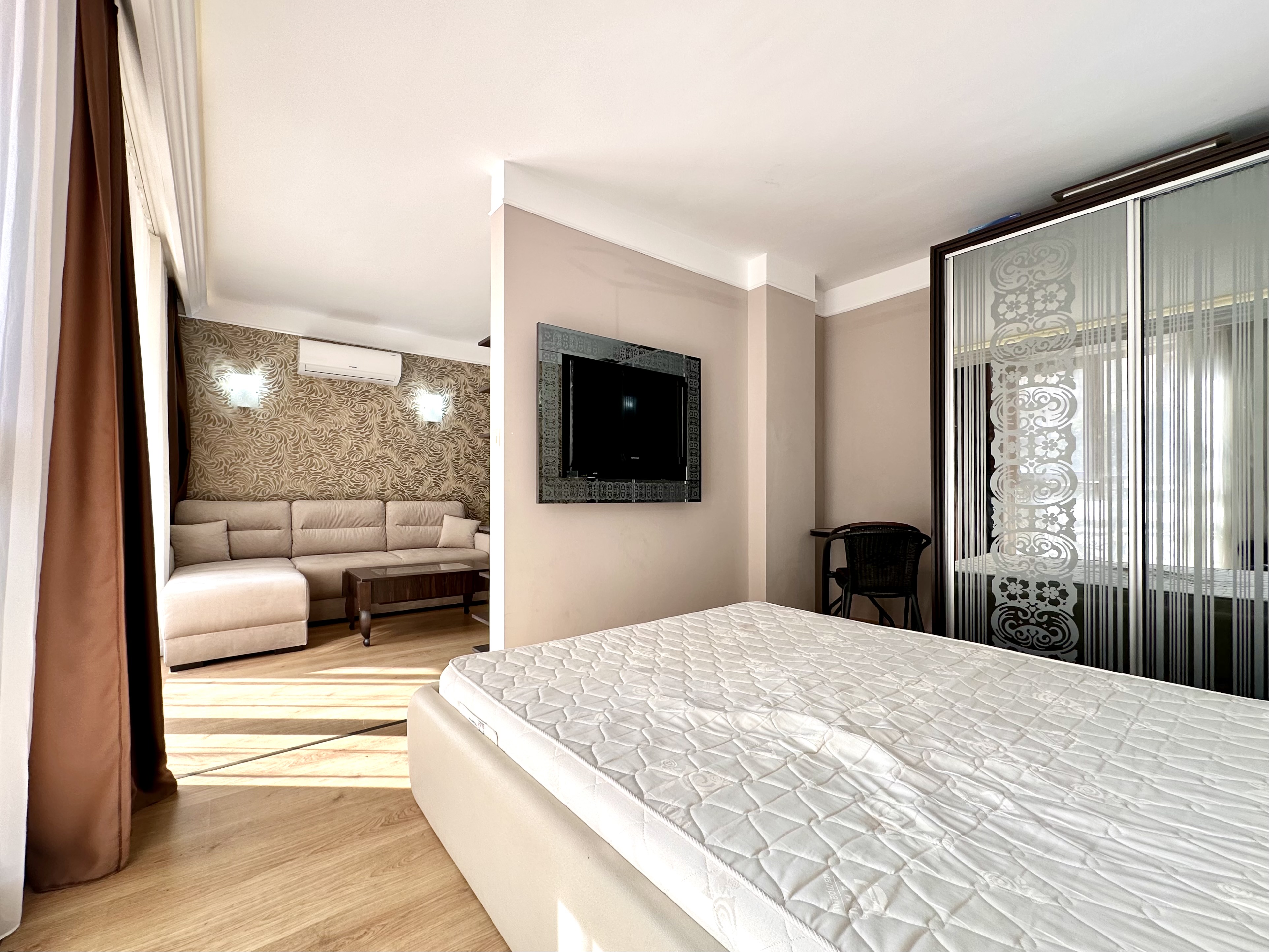 HARMONY PALACE - 1 Bedroom with Pool View — Apartment For Sale in Sunny Beach